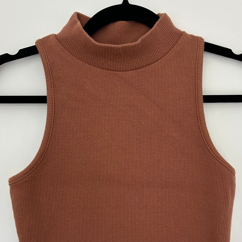 Copper Sleeveless Mock Neck Size XS